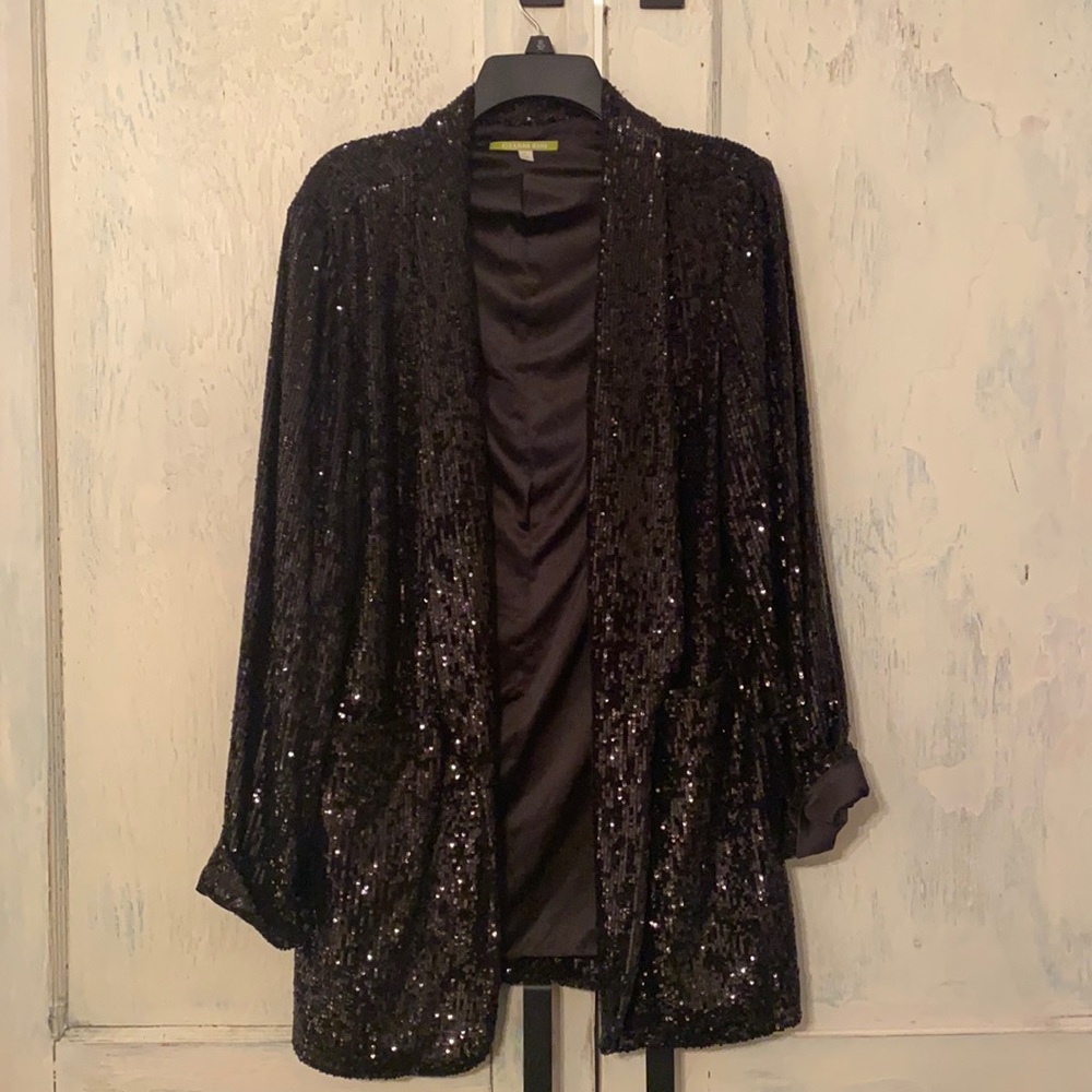 Gianni Bini black sequined blazer is perfect for the holidays. Worn once!